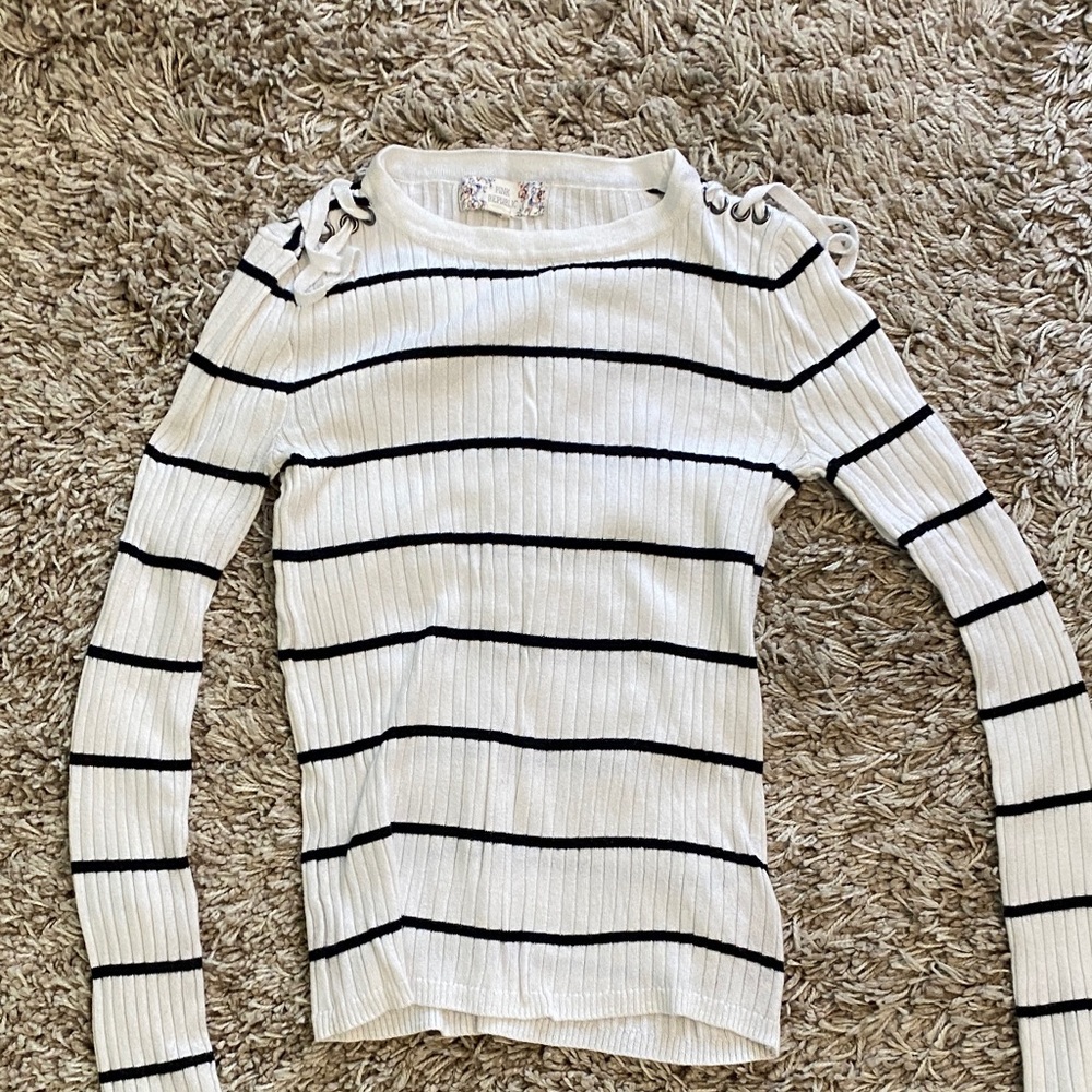 Striped Long Sleeve Sweater used but good condition